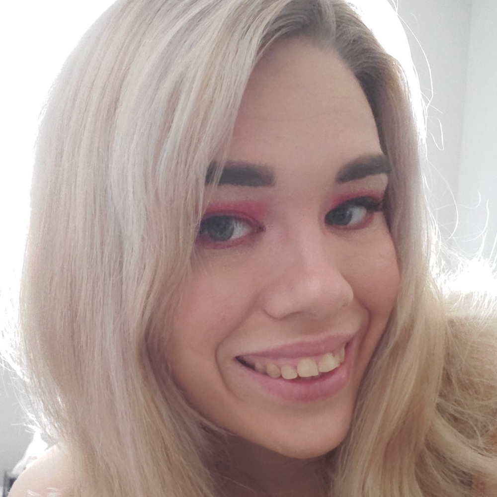 Meet your posher! Megean :)